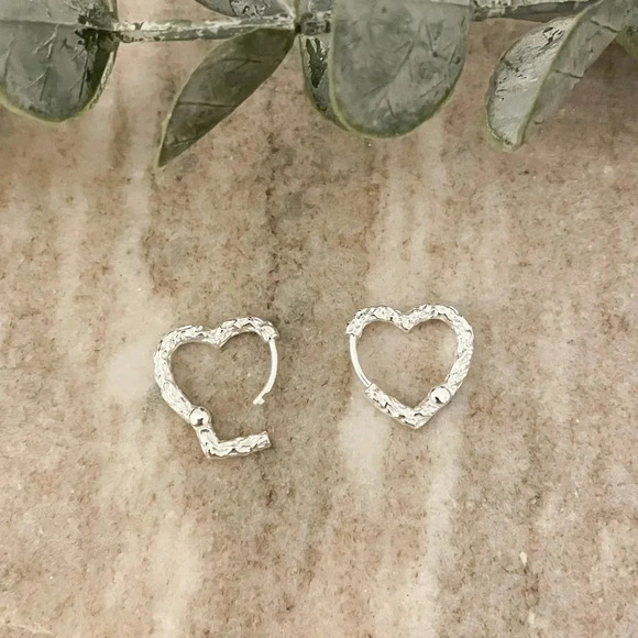 925 Sterling Silver Dainty Heart Huggie Earrings Small Hoop Earrings - Picture 3 of 4